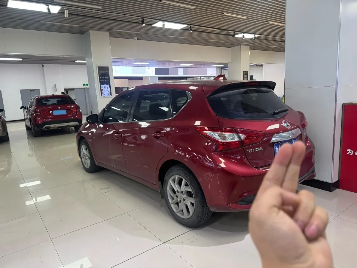 2021 Nissan Tiida 1.6L 122HP L4 CVT,autocango,china used car exporter,china ev exporter,chinese used car exporter,chinese used ev exporter