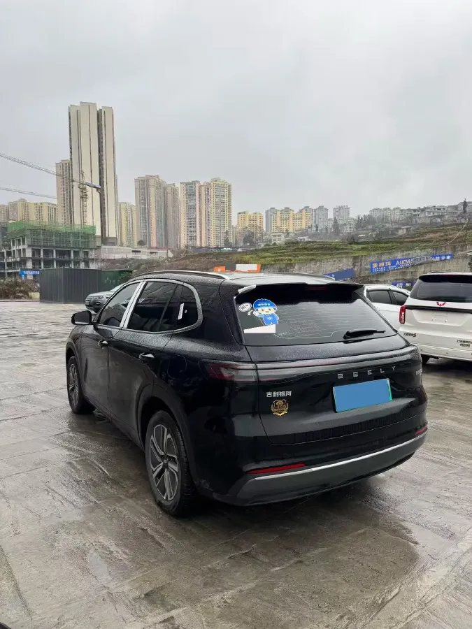 2025 LanDian E5 PLUS 1.5L 95HP L4 E-CVT PHEV 25KWH,autocango,china used car exporter,china ev exporter,chinese used car exporter,chinese used ev exporter