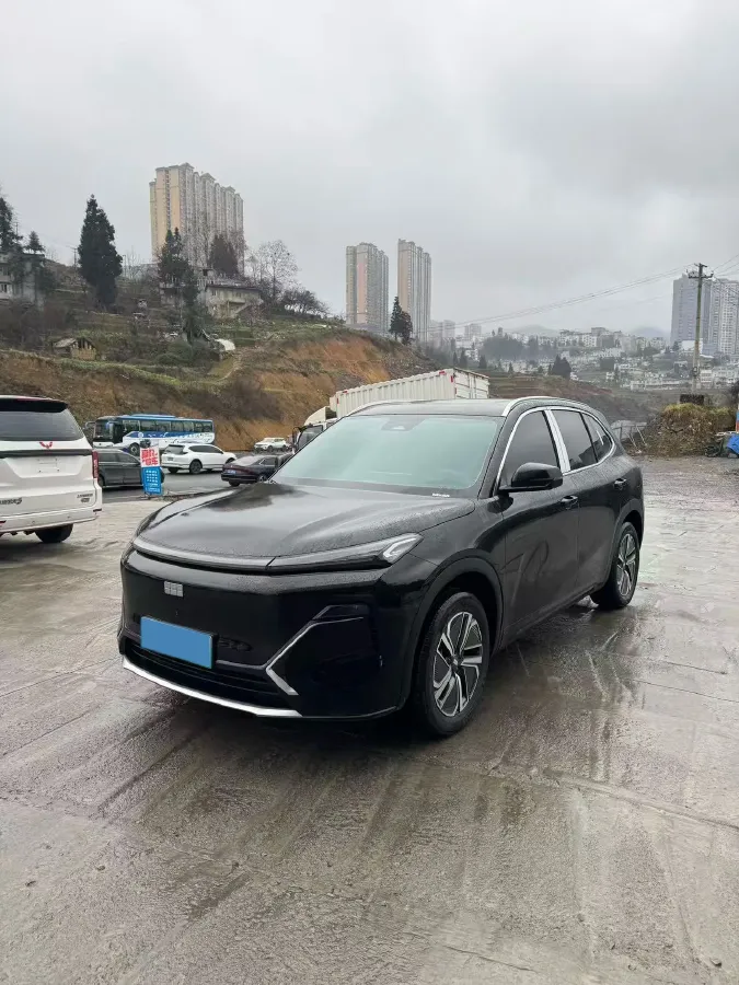 2025 LanDian E5 PLUS 1.5L 95HP L4 E-CVT PHEV 25KWH,autocango,china used car exporter,china ev exporter,chinese used car exporter,chinese used ev exporter