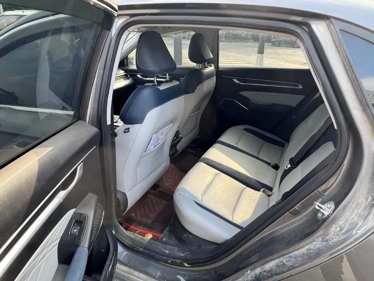 2022 Geely Emgrand 1.5L 114HP L4 CVT,autocango,china used car exporter,china ev exporter,chinese used car exporter,chinese used ev exporter