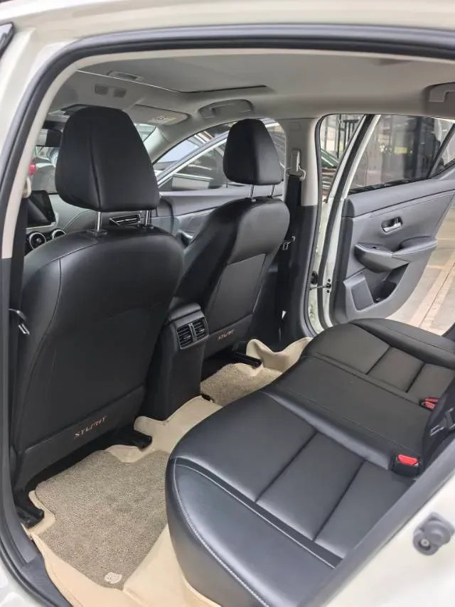 2021 Nissan Sylphy 1.6L 135HP L4 CVT,autocango,china used car exporter,china ev exporter,chinese used car exporter,chinese used ev exporter