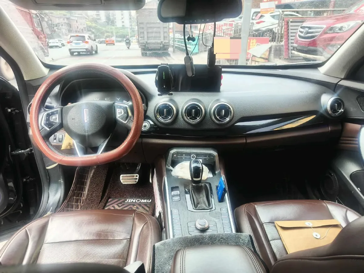 2017 WEY VV7 2.0T 234HP L4 7DCT,autocango,china used car exporter,china ev exporter,chinese used car exporter,chinese used ev exporter