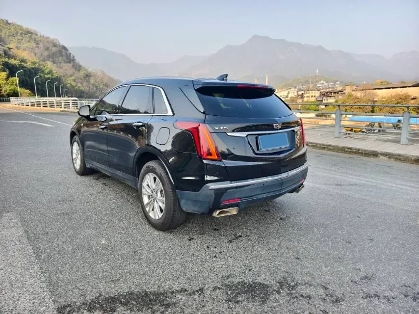 2021 Cadillac XT5 2.0T 237HP L4 9AT,autocango,china used car exporter,china ev exporter,chinese used car exporter,chinese used ev exporter