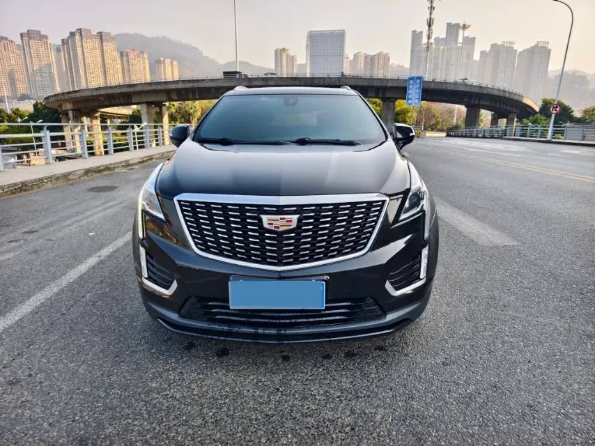 2021 Cadillac XT5 2.0T 237HP L4 9AT,autocango,china used car exporter,china ev exporter,chinese used car exporter,chinese used ev exporter