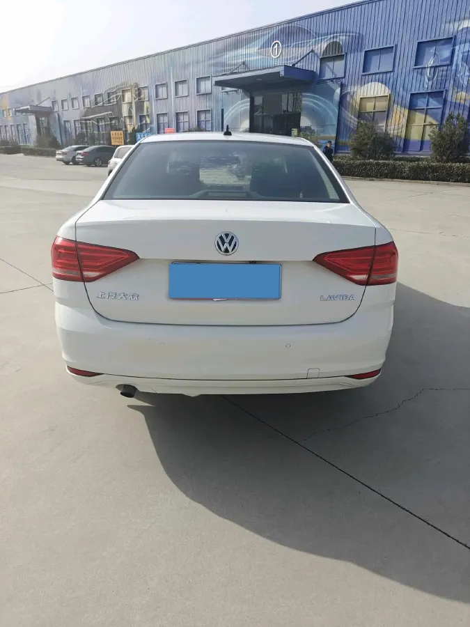 2017 Buick Excelle 1.5L 114HP L4 5MT,autocango,china used car exporter,china ev exporter,chinese used car exporter,chinese used ev exporter
