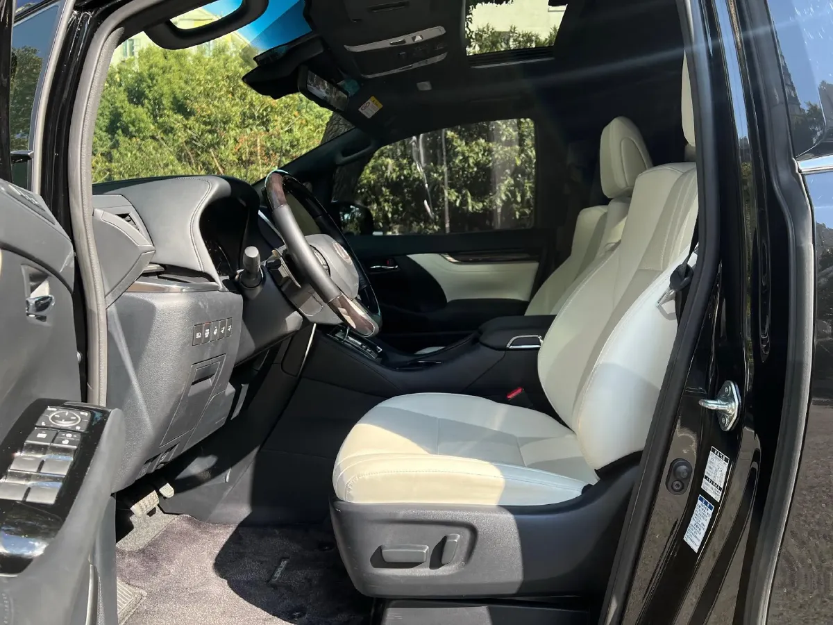 2020 Lexus LM 2.5L 117HP L4 E-CVT Hybrid,autocango,china used car exporter,china ev exporter,chinese used car exporter,chinese used ev exporter