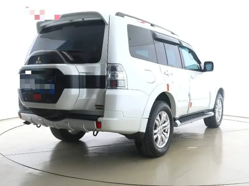 2017 Mercedes-Benz C Class 2.0T 184HP L4 7AT,autocango,china used car exporter,china ev exporter,chinese used car exporter,chinese used ev exporter