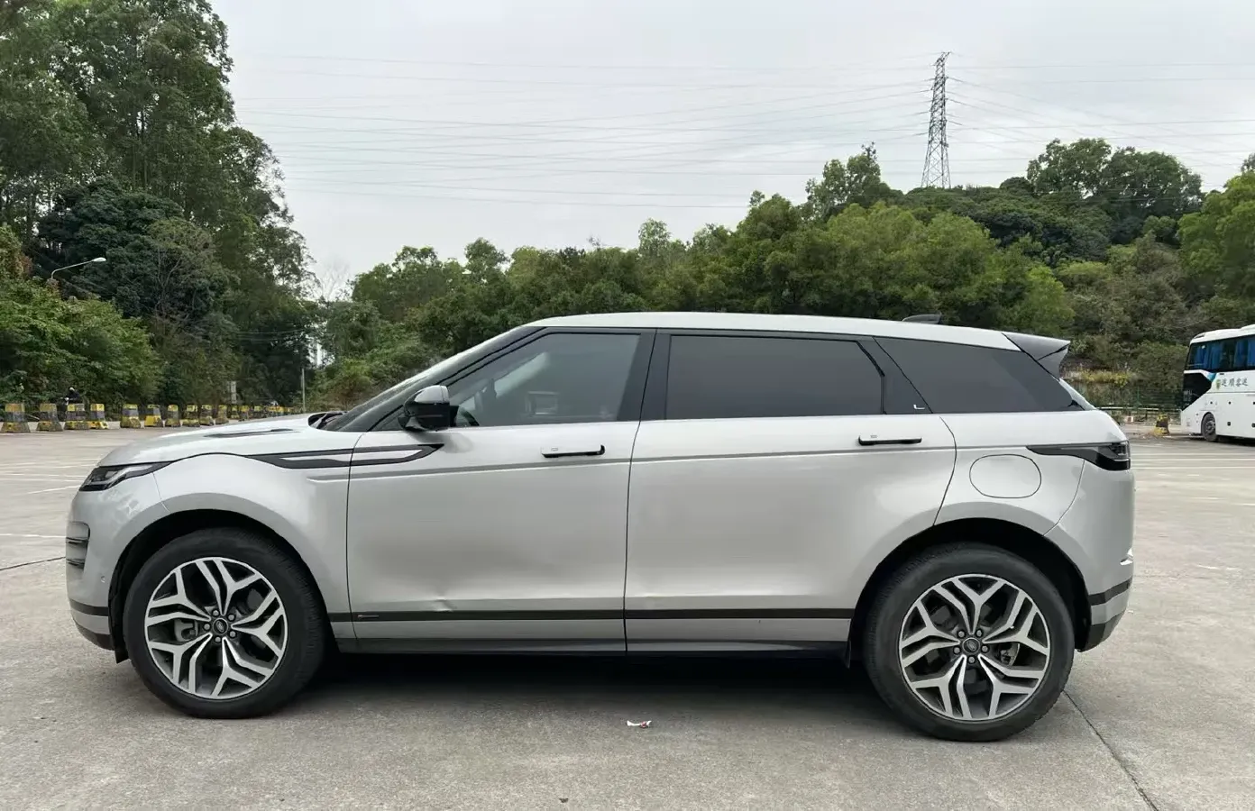 2022 Denza D9 1.5T 139HP L4 E-CVT PHEV 40.06KWH,autocango,china used car exporter,china ev exporter,chinese used car exporter,chinese used ev exporter