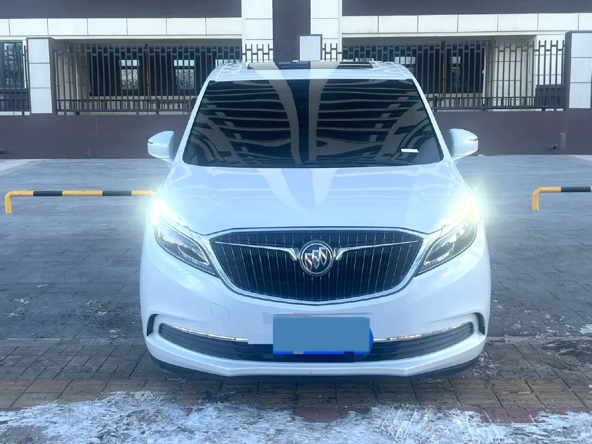 2018 Buick GL8 2.0T 260HP L4 6AT,autocango,china used car exporter,china ev exporter,chinese used car exporter,chinese used ev exporter
