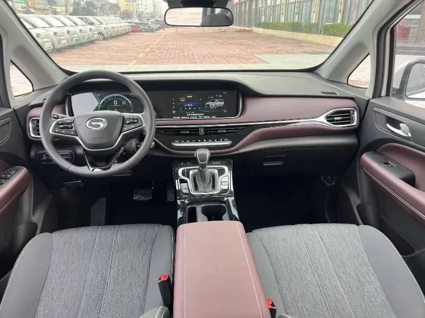 2023 GAC Trumpchi M6 1.5T 177HP L4 7DCT,autocango,china used car exporter,china ev exporter,chinese used car exporter,chinese used ev exporter