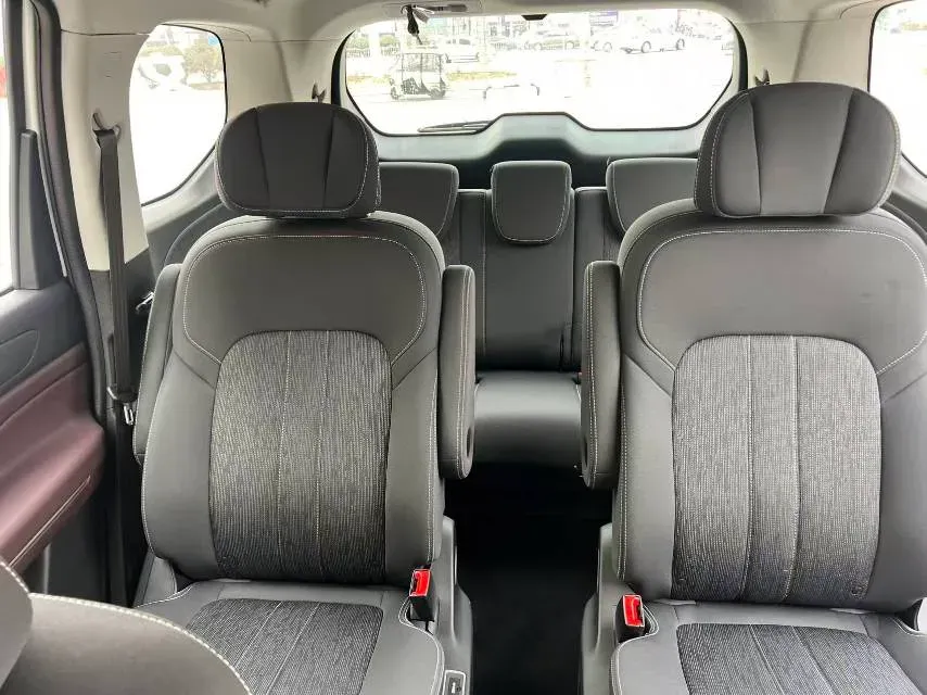 2023 GAC Trumpchi M6 1.5T 177HP L4 7DCT,autocango,china used car exporter,china ev exporter,chinese used car exporter,chinese used ev exporter