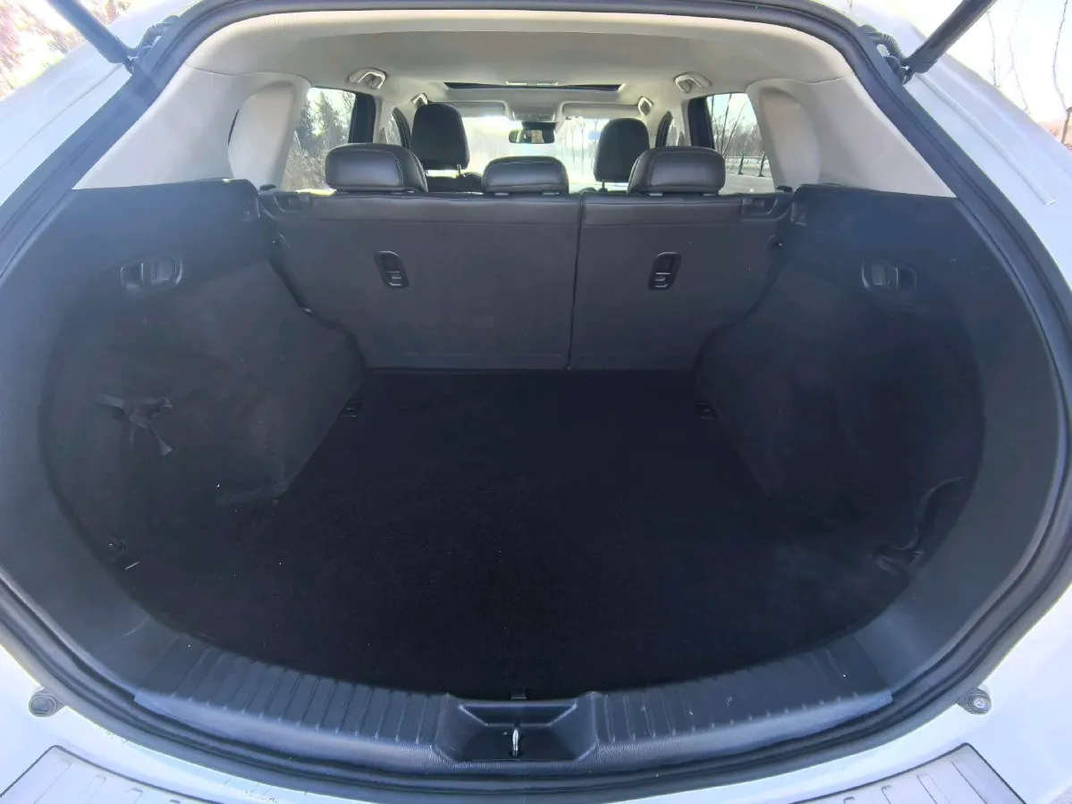 2022 MAXUS XinTu V90 2.0T 150HP L4 6AT,autocango,china used car exporter,china ev exporter,chinese used car exporter,chinese used ev exporter