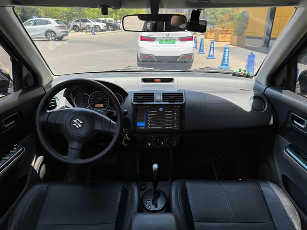 2016 Suzuki Swift 1.5L 103HP L4 4AT,autocango,china used car exporter,china ev exporter,chinese used car exporter,chinese used ev exporter