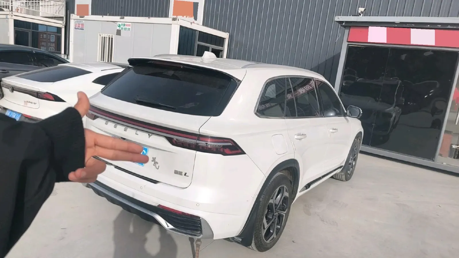 2021 Geely Monjaro 2.0T 218HP L4 7DCT,autocango,china used car exporter,china ev exporter,chinese used car exporter,chinese used ev exporter