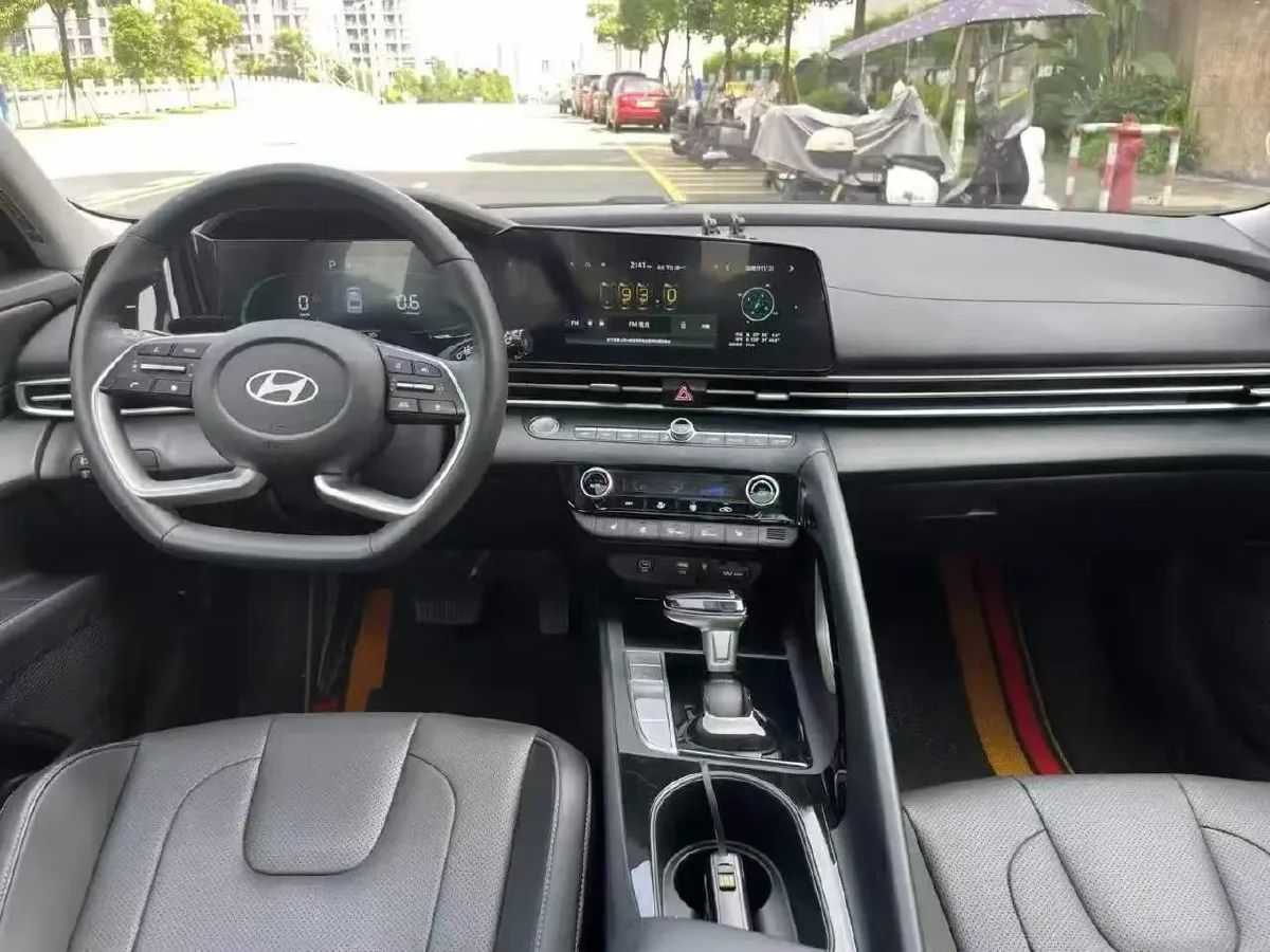 2023 Hyundai Elantra 1.5L 115HP L4 CVT,autocango,china used car exporter,china ev exporter,chinese used car exporter,chinese used ev exporter