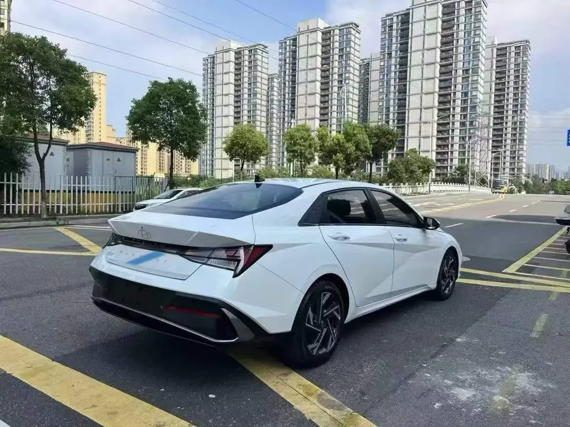 2023 Hyundai Elantra 1.5L 115HP L4 CVT,autocango,china used car exporter,china ev exporter,chinese used car exporter,chinese used ev exporter