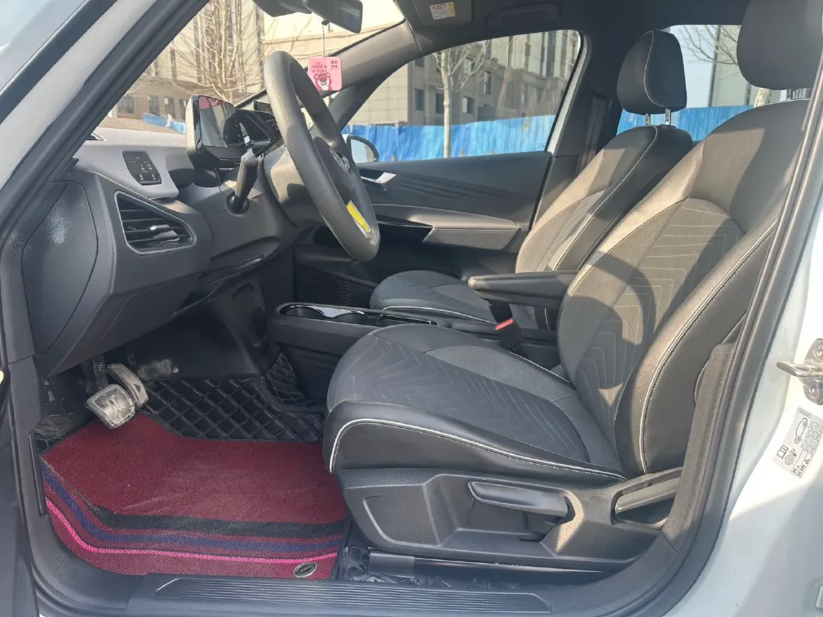 2023 Volkswagen ID.3 BEV 52.8KWH,autocango,china used car exporter,china ev exporter,chinese used car exporter,chinese used ev exporter