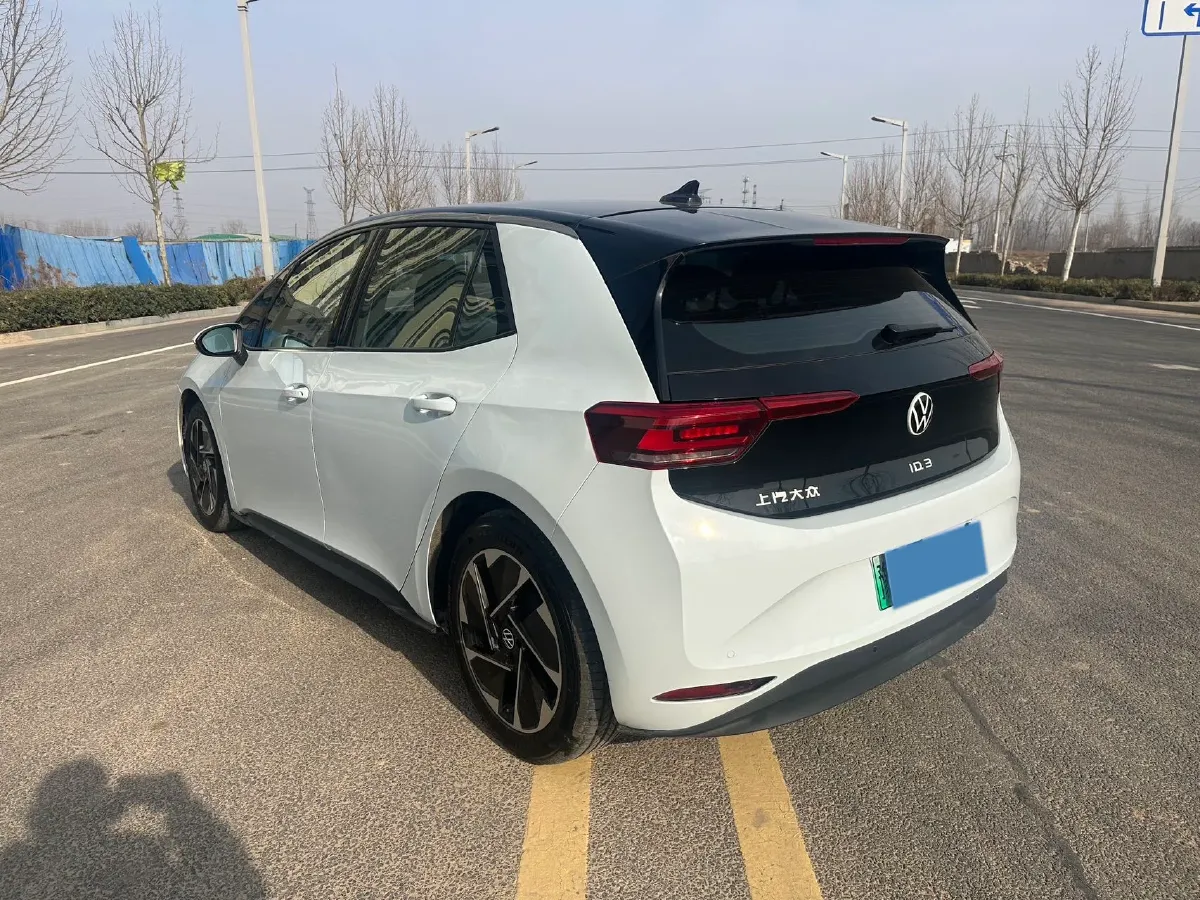 2023 Volkswagen ID.3 BEV 52.8KWH,autocango,china used car exporter,china ev exporter,chinese used car exporter,chinese used ev exporter