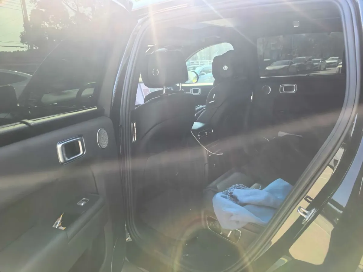 2023 Li L7 Range Extended 154HP REEV 40.9KWH,autocango,china used car exporter,china ev exporter,chinese used car exporter,chinese used ev exporter