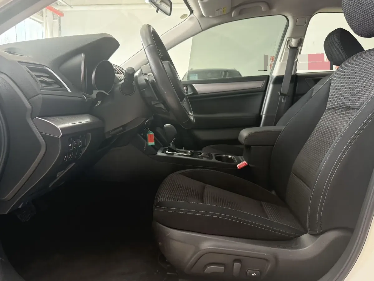 2020 Subaru Legacy 2.5L 175HP H4 CVT,autocango,china used car exporter,china ev exporter,chinese used car exporter,chinese used ev exporter