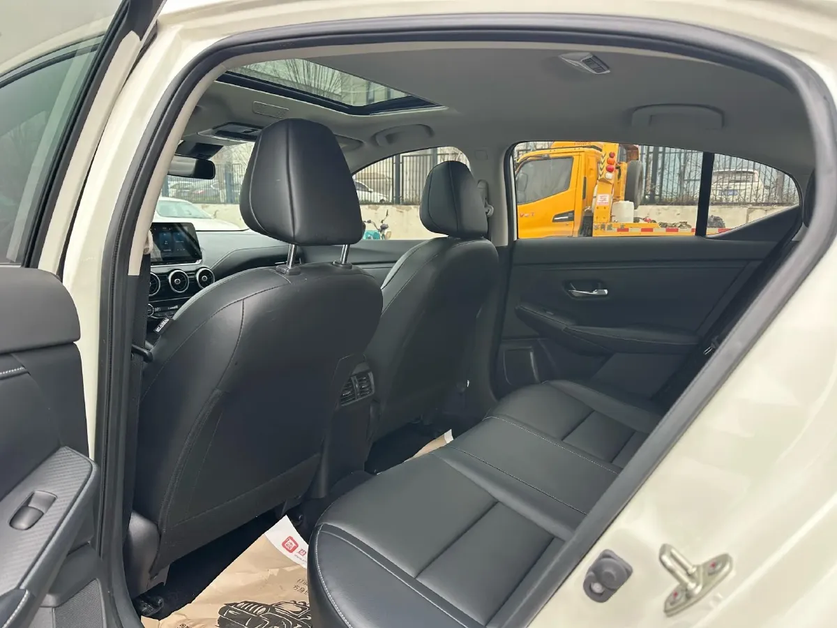 2021 Nissan Sylphy 1.6L 135HP L4 CVT,autocango,china used car exporter,china ev exporter,chinese used car exporter,chinese used ev exporter