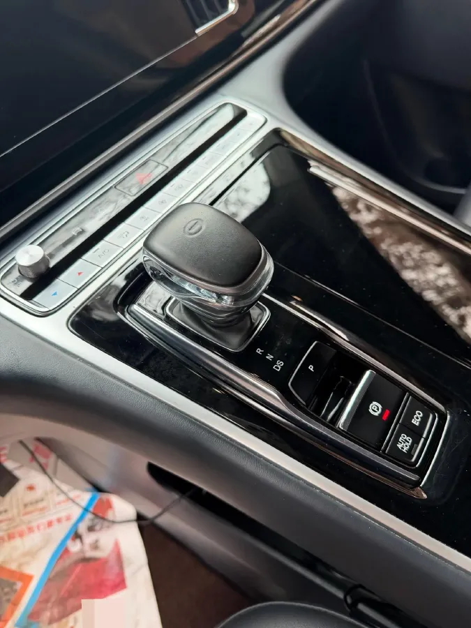 2021 GAC Trumpchi M8 2.0T 252HP L4 8AT,autocango,china used car exporter,china ev exporter,chinese used car exporter,chinese used ev exporter