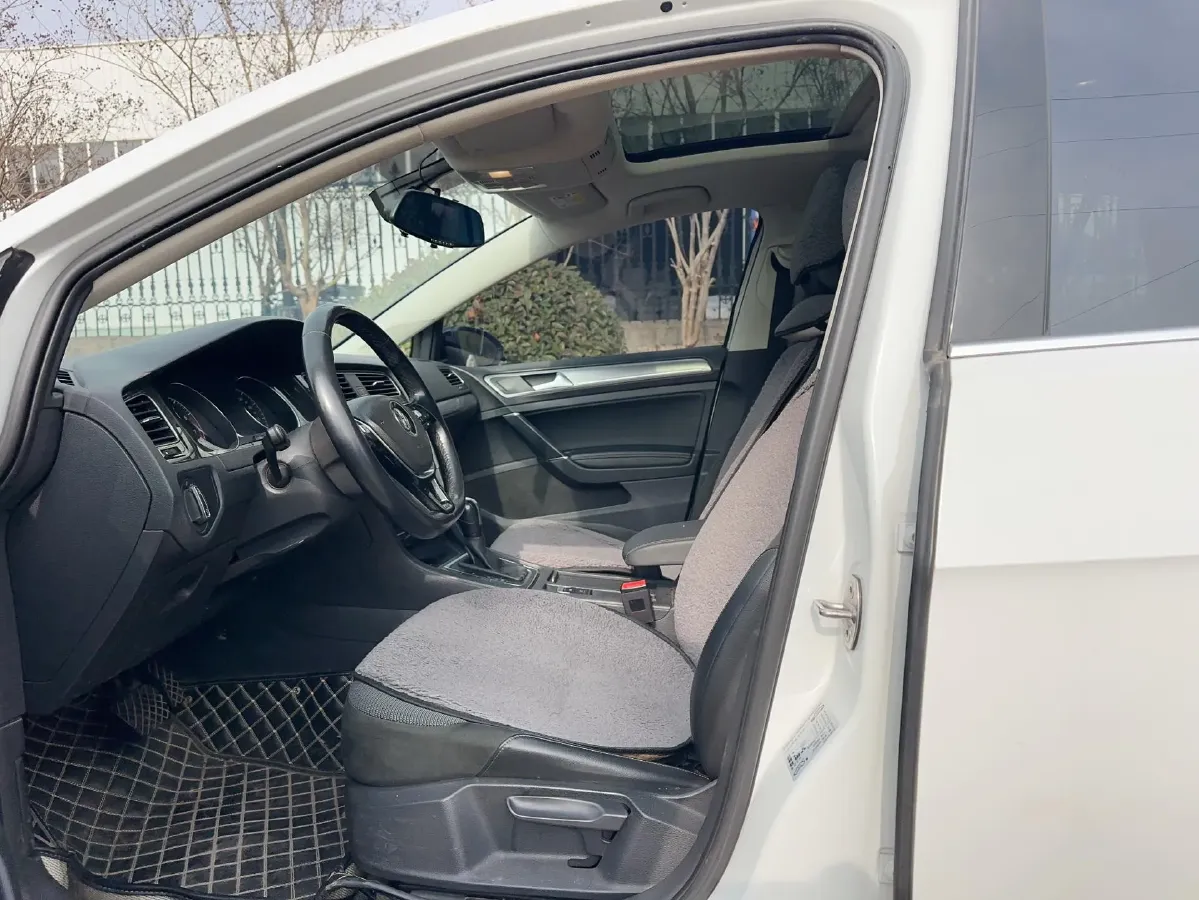 2019 Brilliance Auto V7 1.8T 231HP L4 7DCT,autocango,china used car exporter,china ev exporter,chinese used car exporter,chinese used ev exporter