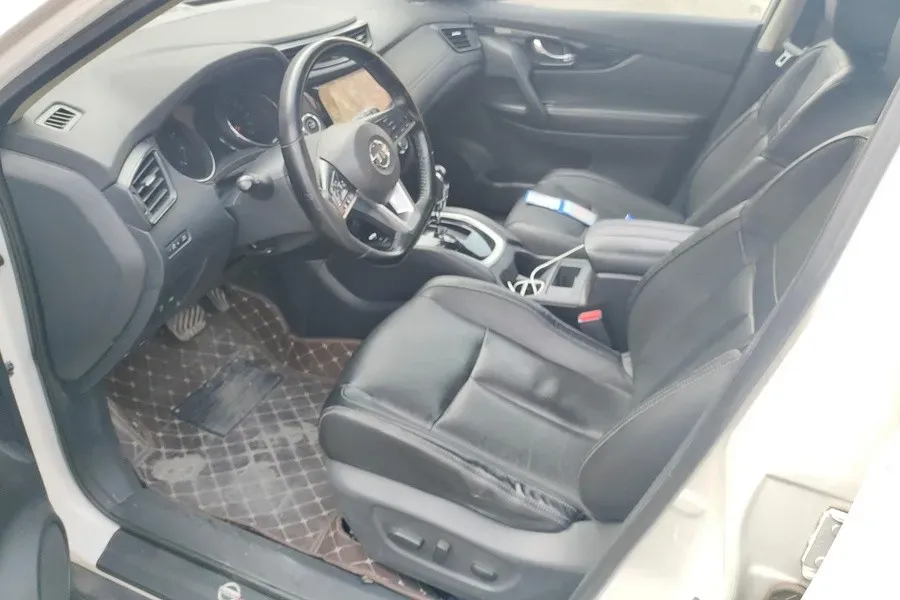 2020 Nissan X-Trail 2.0L 154HP L4 CVT,autocango,china used car exporter,china ev exporter,chinese used car exporter,chinese used ev exporter