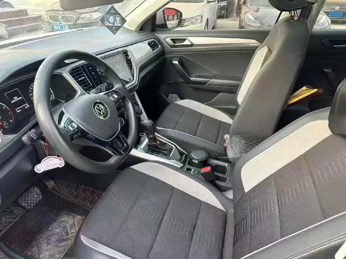 2018 Borgward BX7 2.0T 224HP L4 6AT,autocango,china used car exporter,china ev exporter,chinese used car exporter,chinese used ev exporter