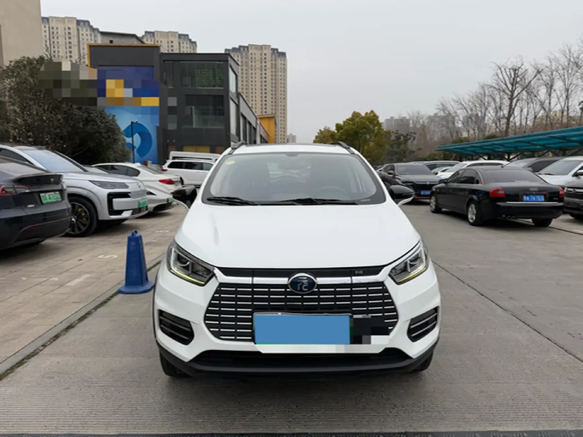 2018 BYD Yuan BEV 42KWH,autocango,china used car exporter,china ev exporter,chinese used car exporter,chinese used ev exporter