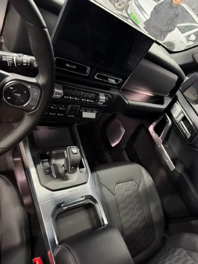 2024 212 212 T01 2.0T 252HP L4 8AT,autocango,china used car exporter,china ev exporter,chinese used car exporter,chinese used ev exporter