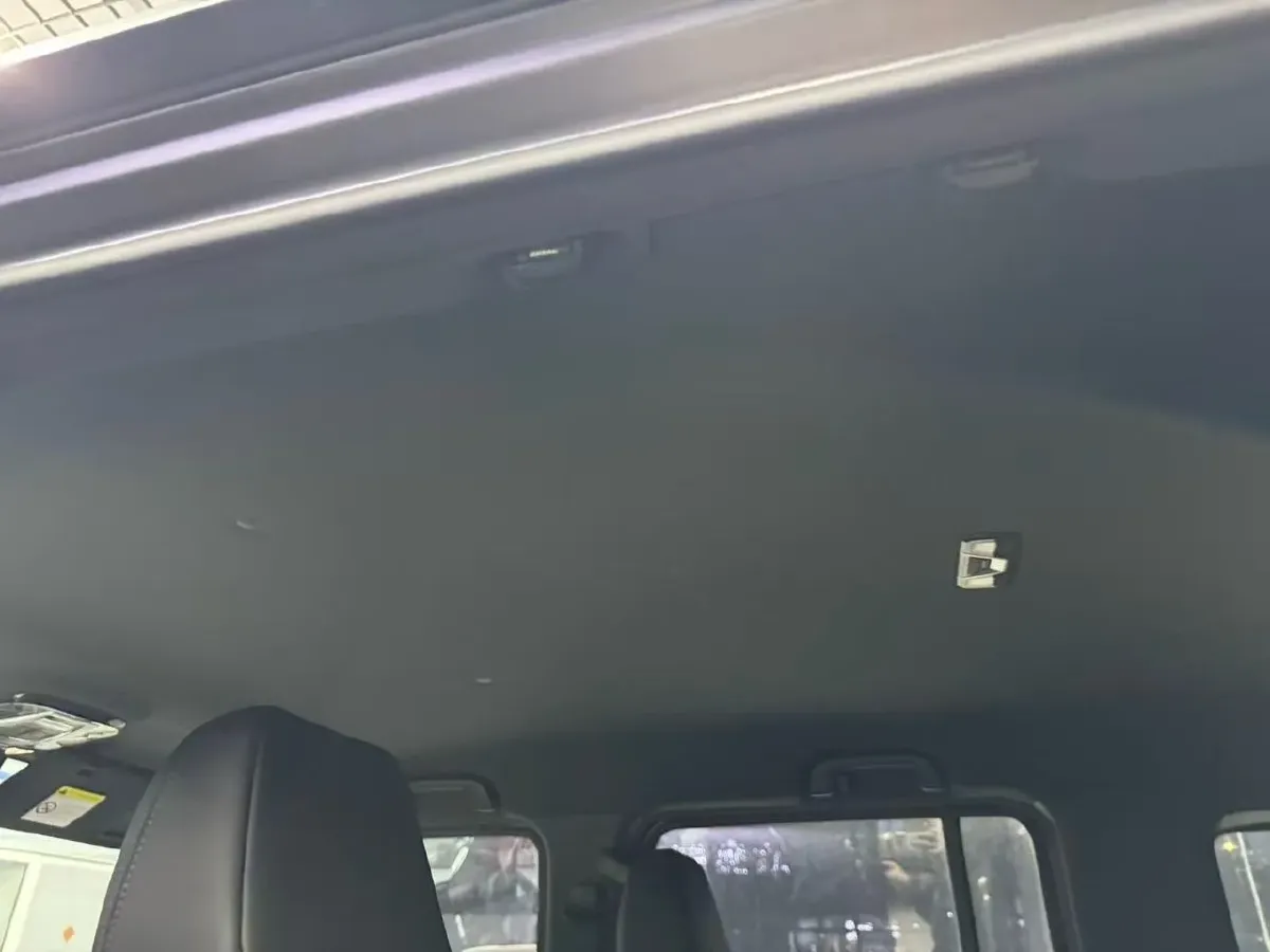 2024 212 212 T01 2.0T 252HP L4 8AT,autocango,china used car exporter,china ev exporter,chinese used car exporter,chinese used ev exporter