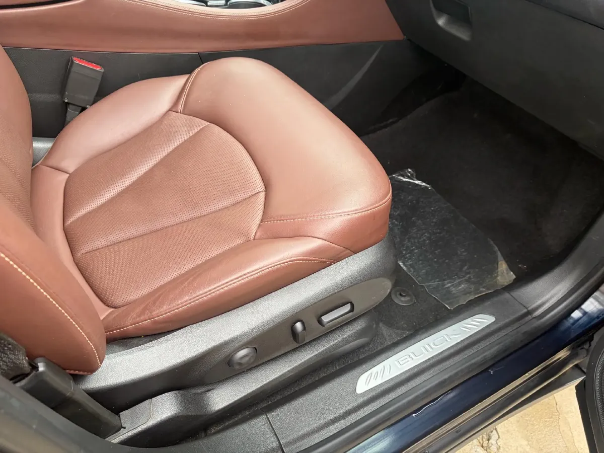 2020 Buick EnvisionPlus 1.5T 169HP L4 7DCT,autocango,china used car exporter,china ev exporter,chinese used car exporter,chinese used ev exporter