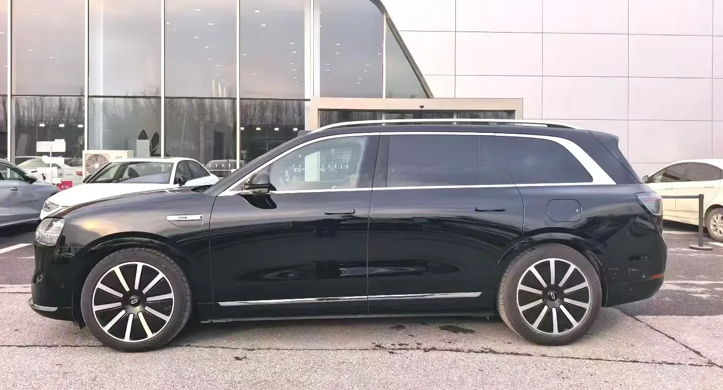 2024 AITO AITO M9 1.5T 152HP L4 REEV 42KWH,autocango,china used car exporter,china ev exporter,chinese used car exporter,chinese used ev exporter