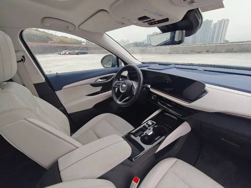 2024 Buick EnvisionPlus 2.0T 237HP L4 9AT,autocango,china used car exporter,china ev exporter,chinese used car exporter,chinese used ev exporter