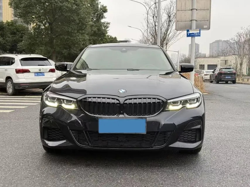 2020 BMW 3 Series 2.0T 184HP L4 8AT,autocango,china used car exporter,china ev exporter,chinese used car exporter,chinese used ev exporter