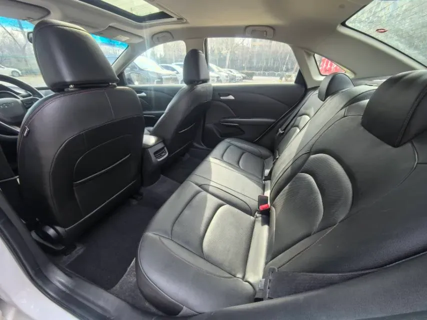 2019 Chevrolet Monza 1.0T 125HP L3 6DCT,autocango,china used car exporter,china ev exporter,chinese used car exporter,chinese used ev exporter