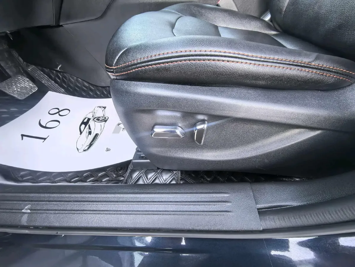 2022 MAXUS XinTu V90 2.0T 150HP L4 6AT,autocango,china used car exporter,china ev exporter,chinese used car exporter,chinese used ev exporter