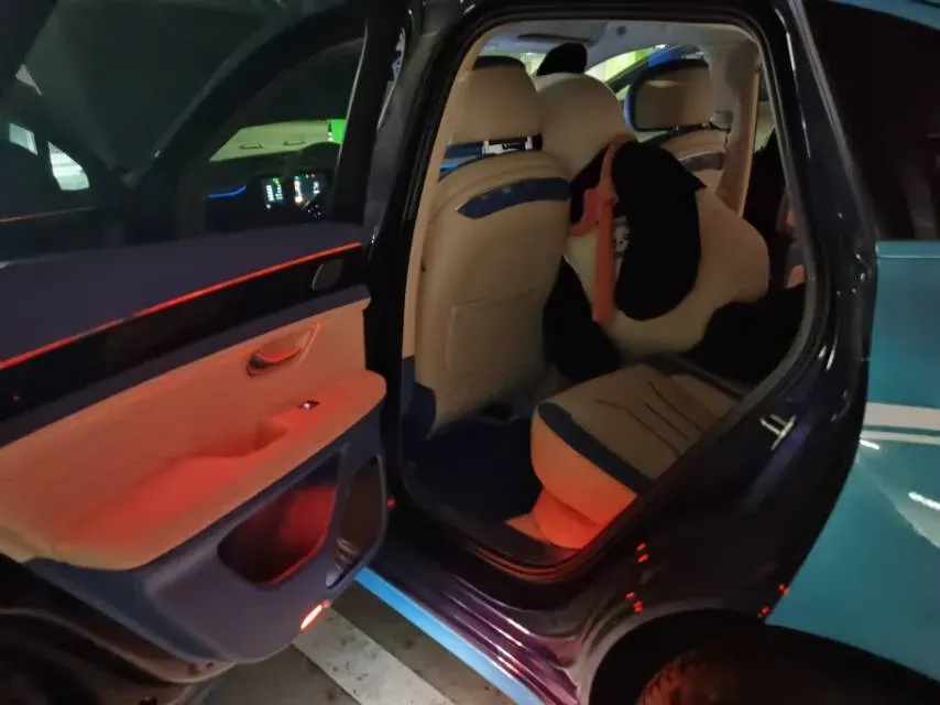 2022 JMC YuHu 7 2.0T 141HP L4 8AT,autocango,china used car exporter,china ev exporter,chinese used car exporter,chinese used ev exporter