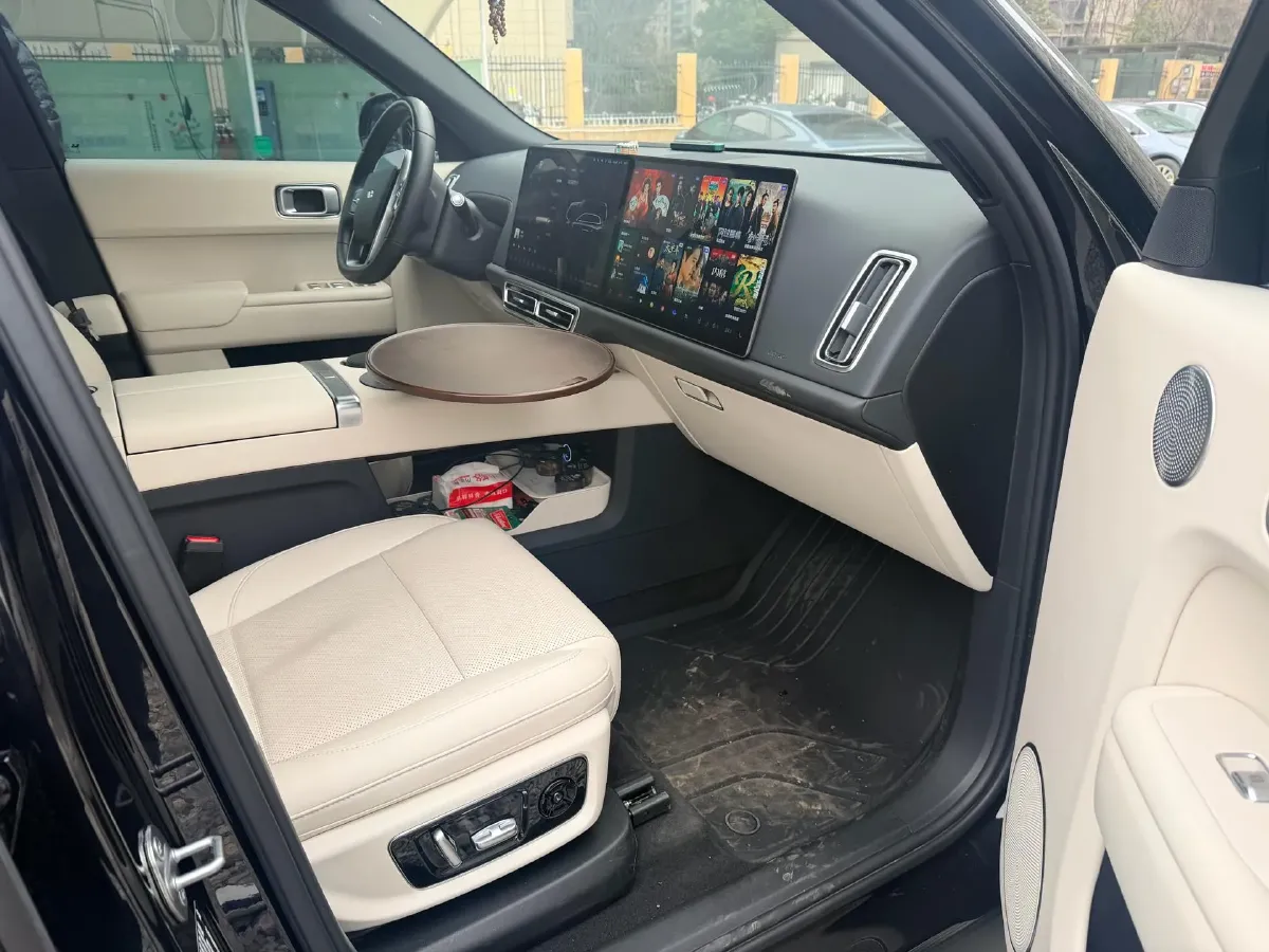 2024 Li L9 Range Extended 154HP REEV 52.3KWH,autocango,china used car exporter,china ev exporter,chinese used car exporter,chinese used ev exporter