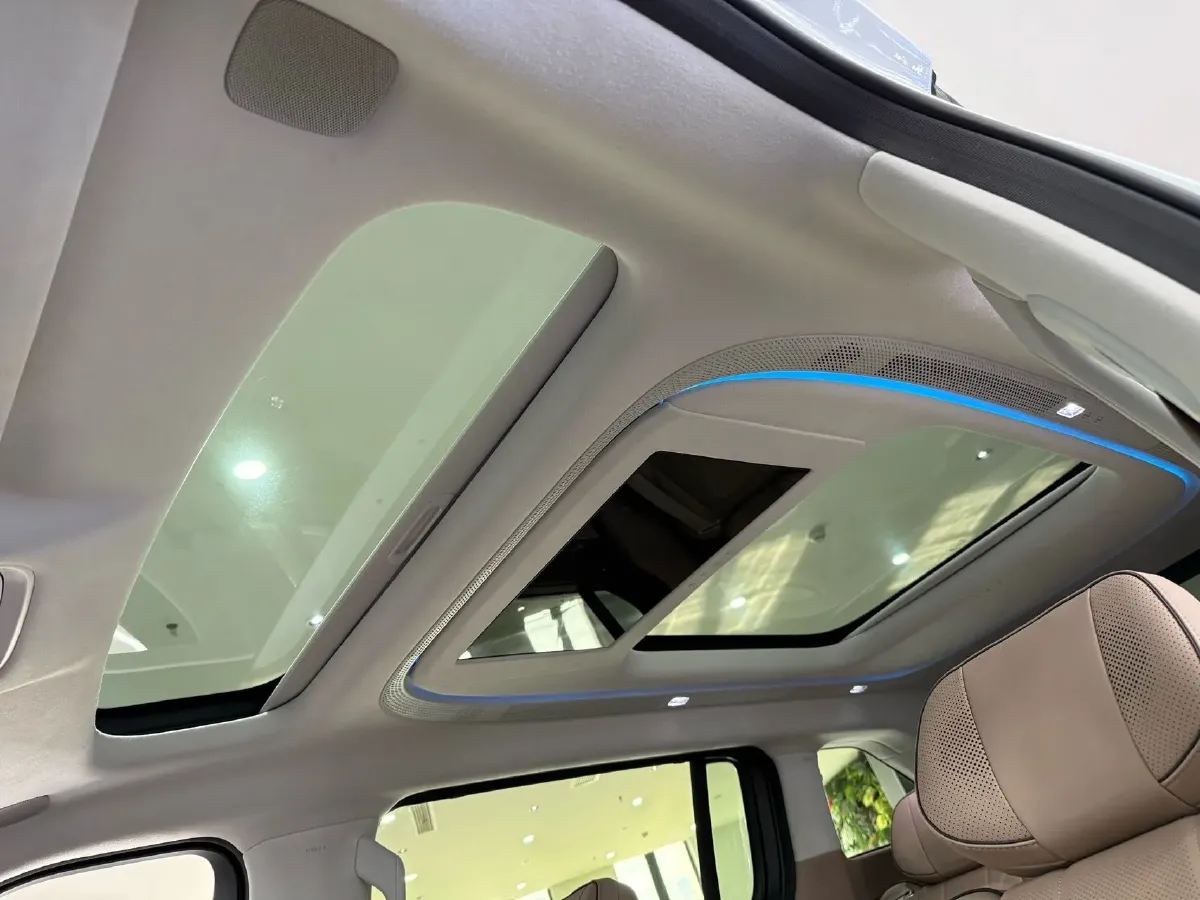 2025 Xpeng X9 BEV,autocango,china used car exporter,china ev exporter,chinese used car exporter,chinese used ev exporter