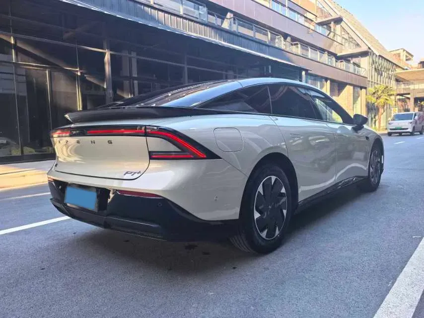 2024 Xpeng P7+ BEV 60.7KWH,autocango,china used car exporter,china ev exporter,chinese used car exporter,chinese used ev exporter