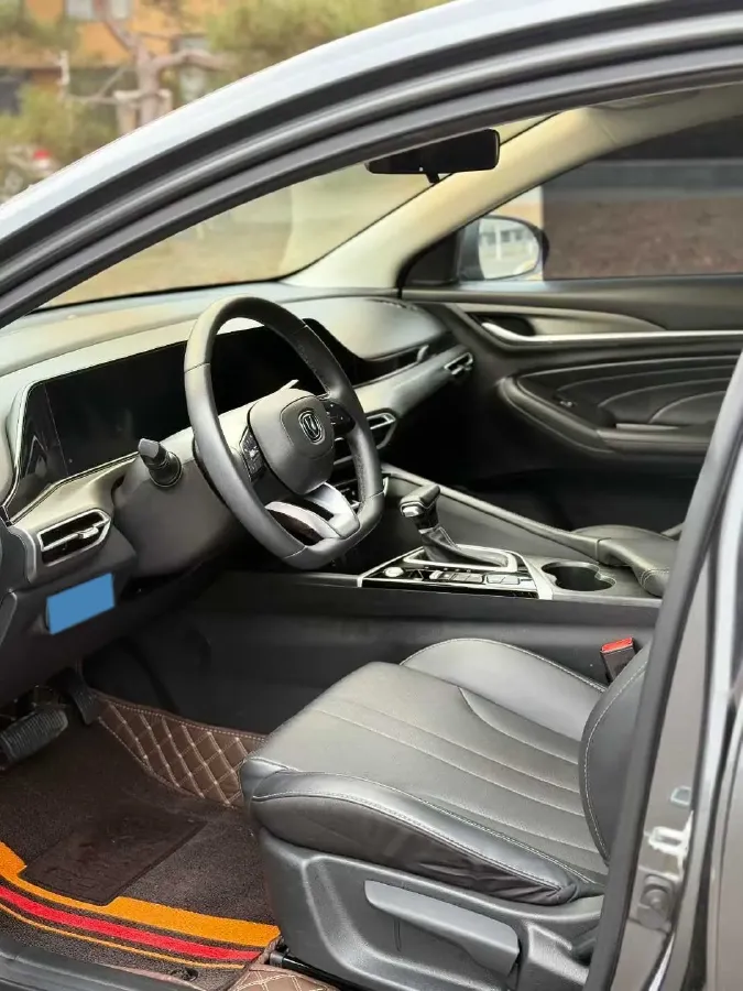 2021 ChangAn Eado 1.6L 128HP L4 CVT,autocango,china used car exporter,china ev exporter,chinese used car exporter,chinese used ev exporter