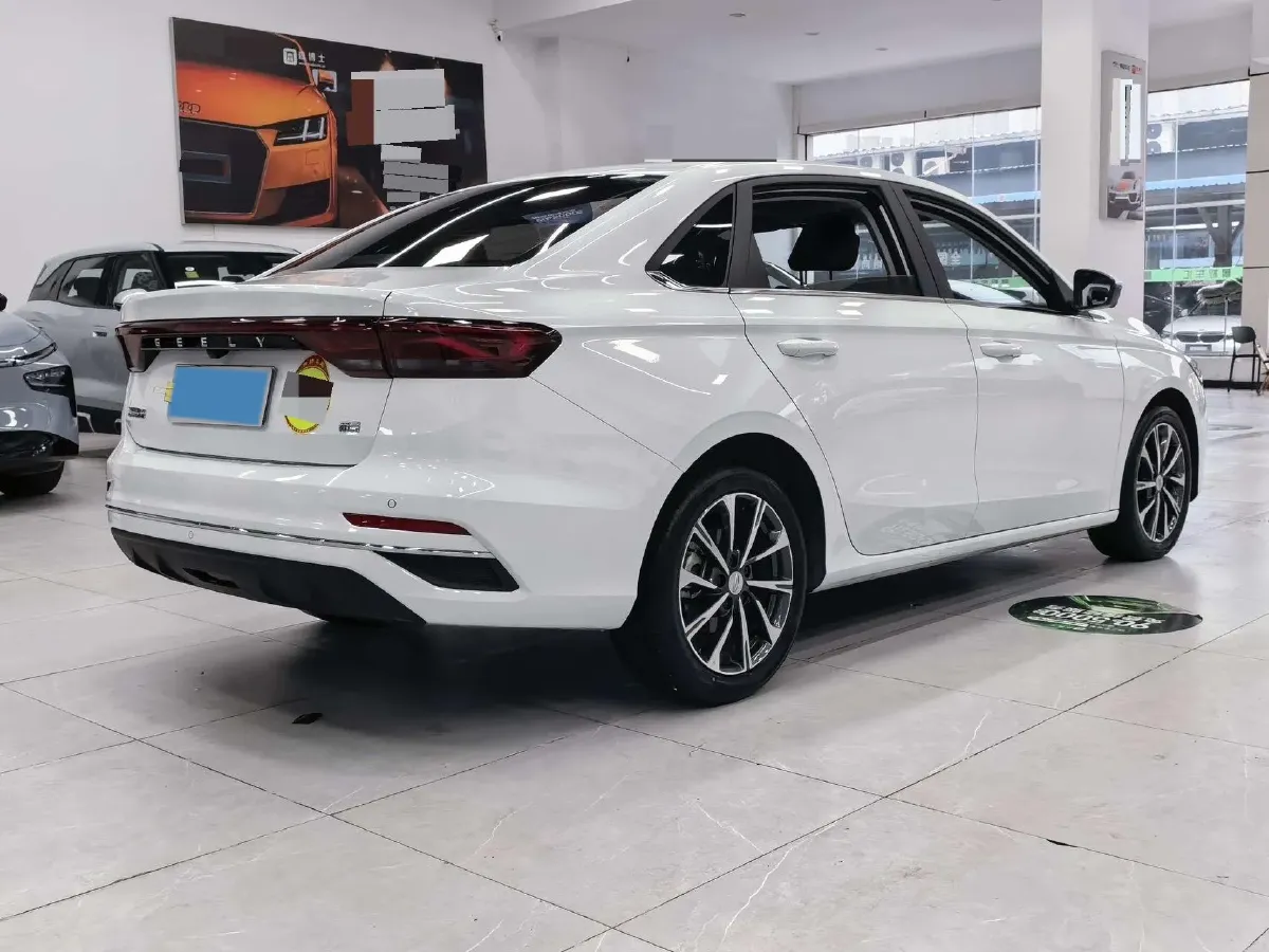 2025 Geely Emgrand 1.5L 127HP L4 CVT,autocango,china used car exporter,china ev exporter,chinese used car exporter,chinese used ev exporter