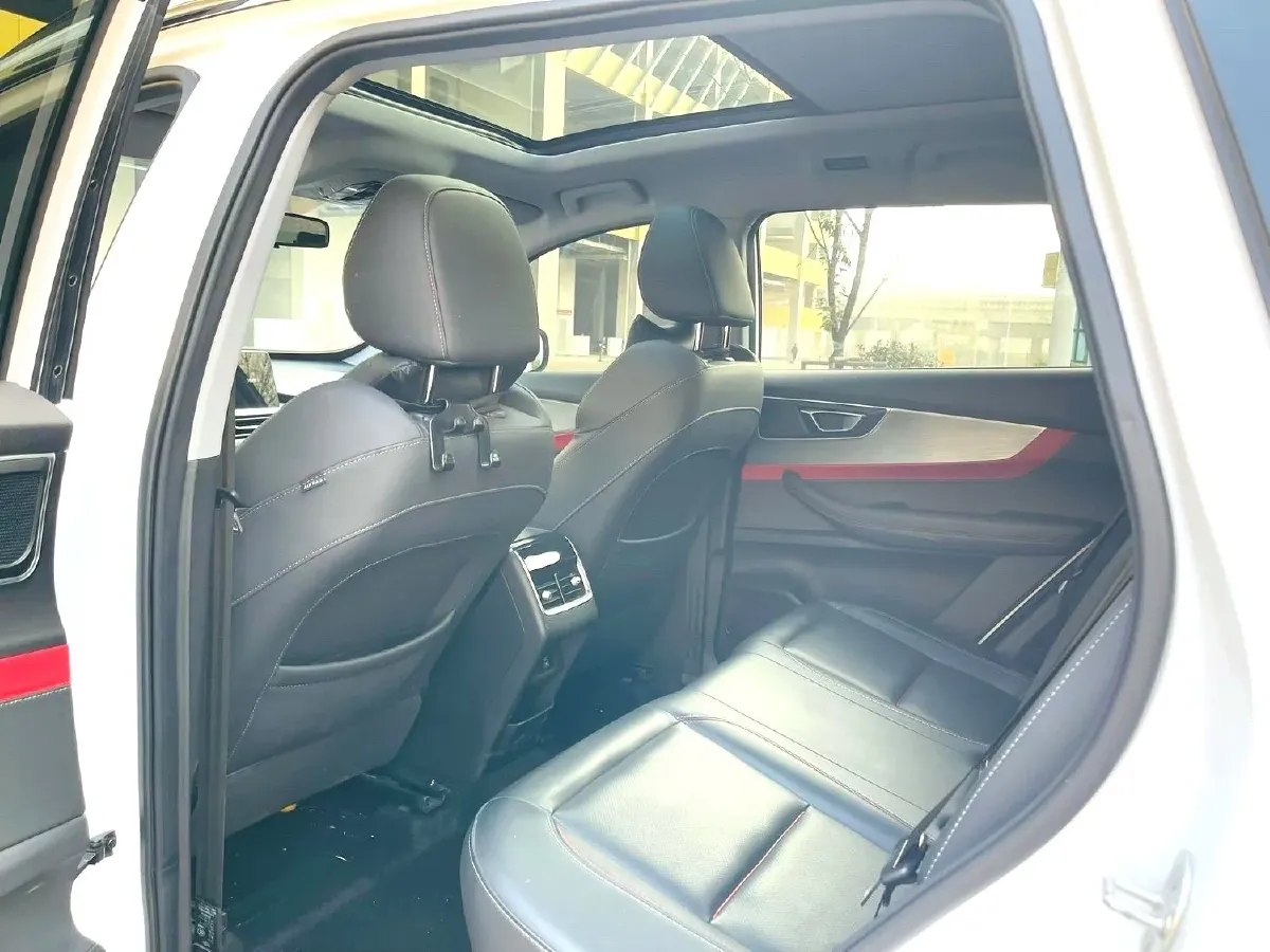 2023 Chery Tiggo 7 1.5T 156HP L4 CVT,autocango,china used car exporter,china ev exporter,chinese used car exporter,chinese used ev exporter