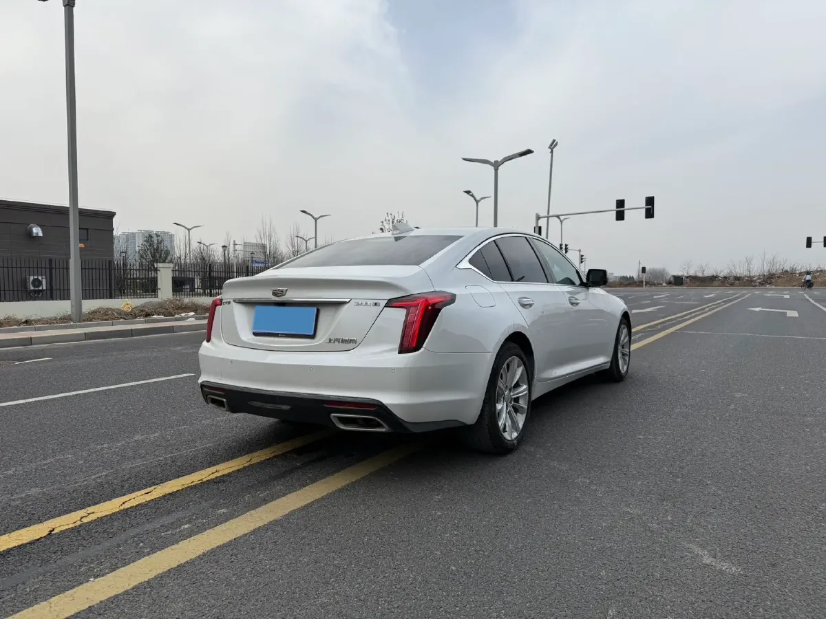 2024 Cadillac CT5 2.0T 237HP L4 10AT,autocango,china used car exporter,china ev exporter,chinese used car exporter,chinese used ev exporter