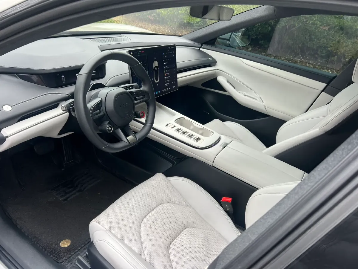 2024 MI SU7 BEV 94.3KWH,autocango,china used car exporter,china ev exporter,chinese used car exporter,chinese used ev exporter