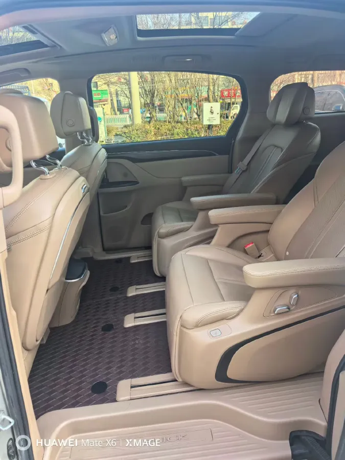 2020 Buick GL8 2.0T 237HP L4 9AT,autocango,china used car exporter,china ev exporter,chinese used car exporter,chinese used ev exporter