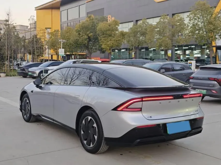 2024 Xpeng P7+ BEV 76.3KWH,autocango,china used car exporter,china ev exporter,chinese used car exporter,chinese used ev exporter