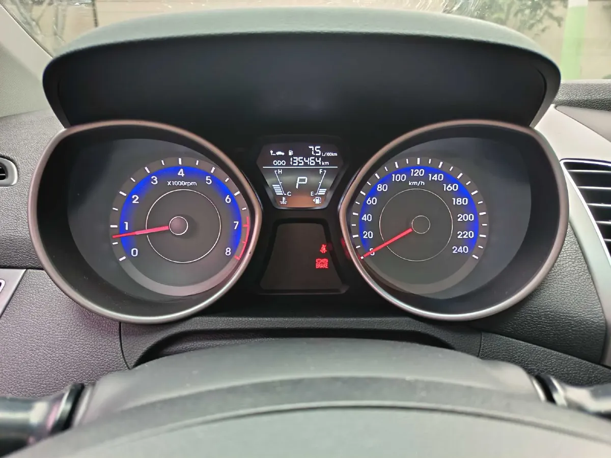 2016 Hyundai Elantra 1.6L 128HP L4 6AT,autocango,china used car exporter,china ev exporter,chinese used car exporter,chinese used ev exporter